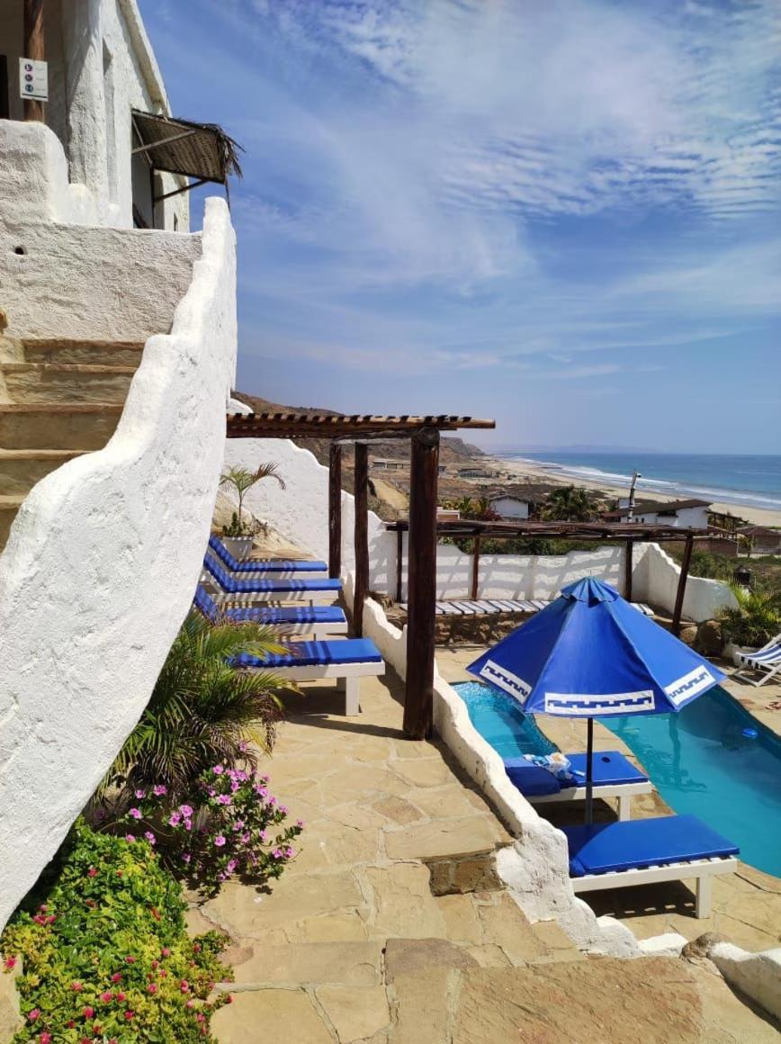 Hotel Smiling Crab Canoas de Punta Sal Exterior photo