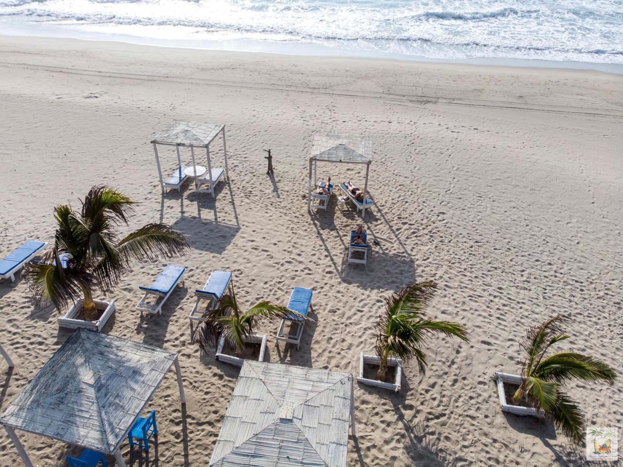 Hotel Smiling Crab Canoas de Punta Sal Exterior photo